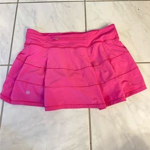 NWOT Lululemon pace rival skirt